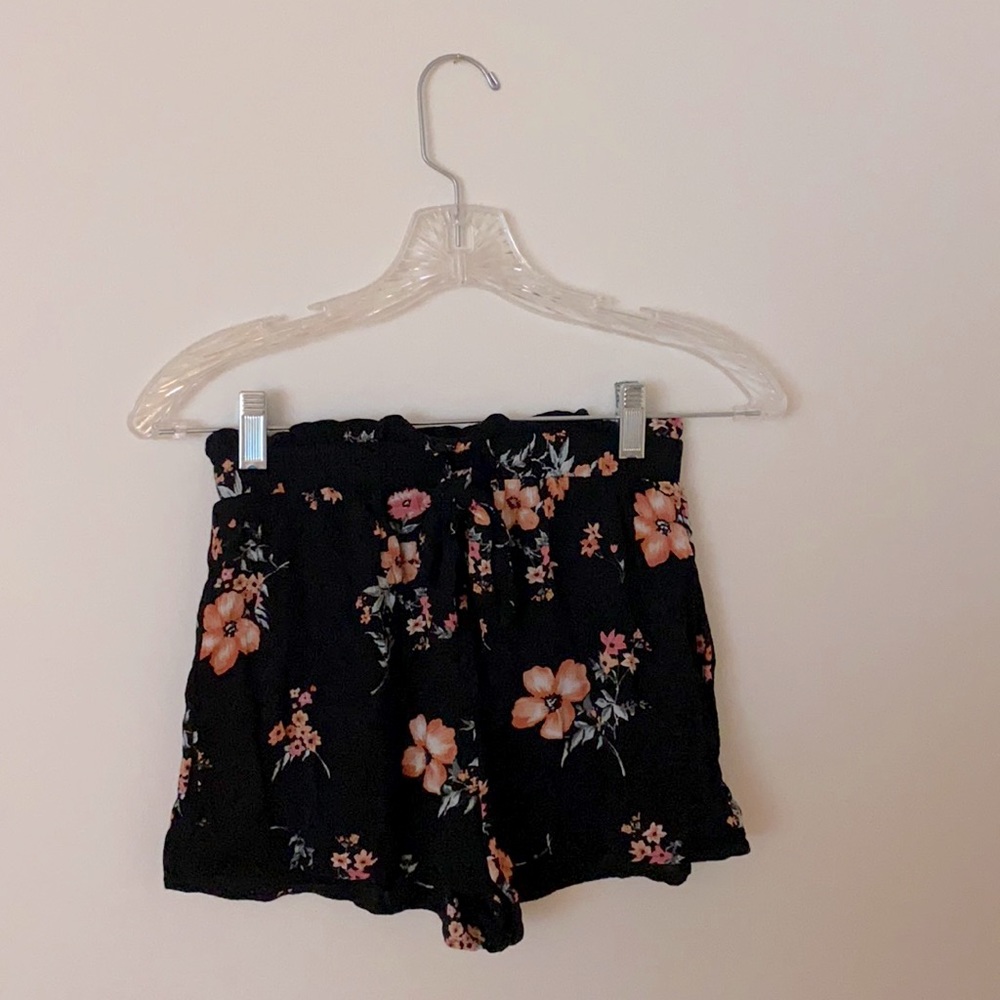 H&M rayon dressy shorts